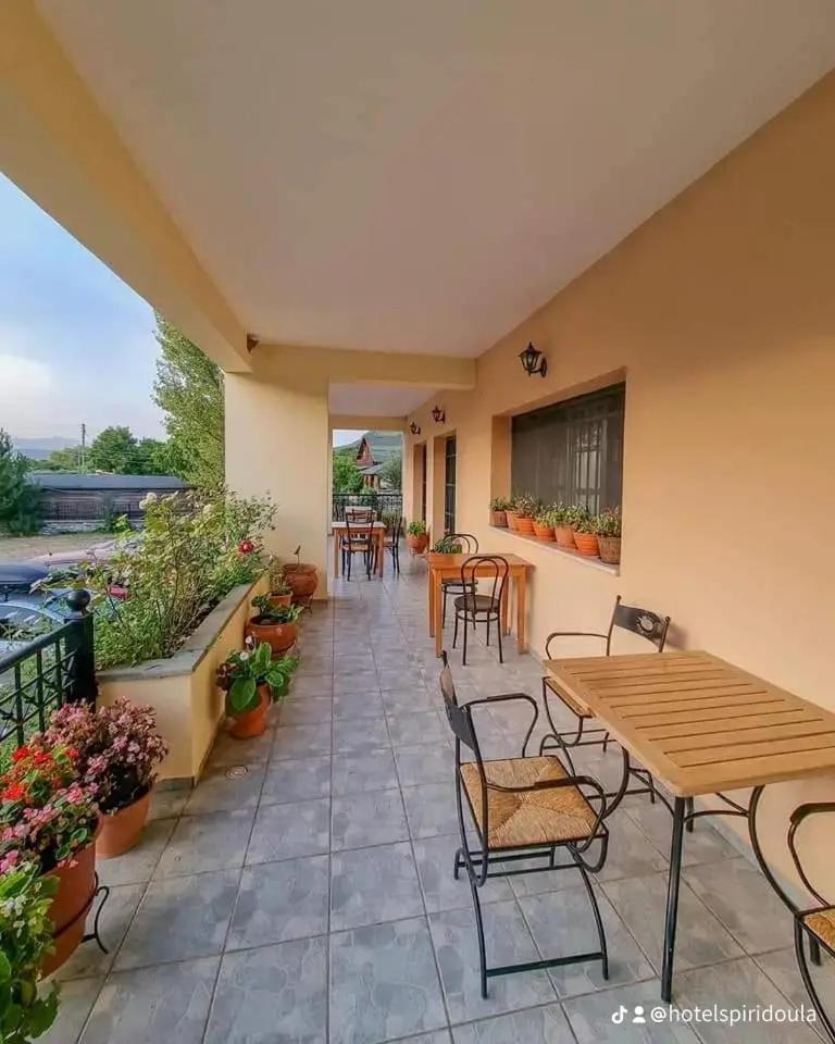 Hotel Spiridoula Kleidonia Екстер'єр фото